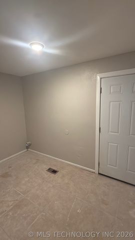 1914 N Lewis Place, Tulsa, OK 74110