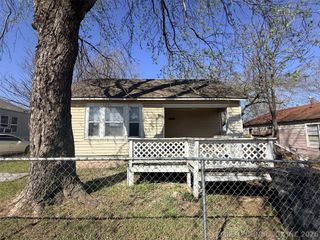 1914 N Lewis Place, Tulsa, OK 74110