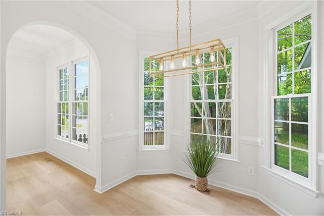 1 Top Ridge Court, Greensboro, NC 27407