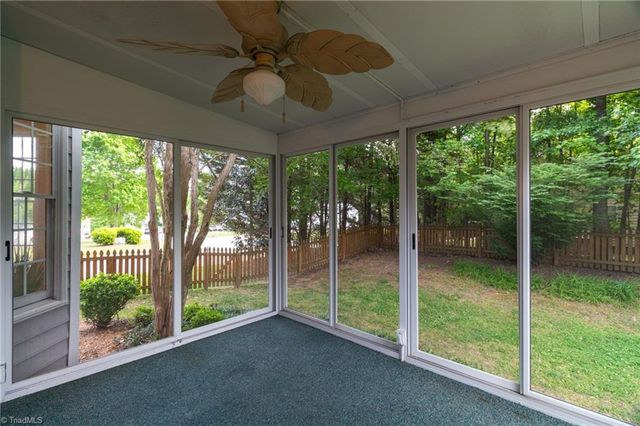 1 Top Ridge Court, Greensboro, NC 27407