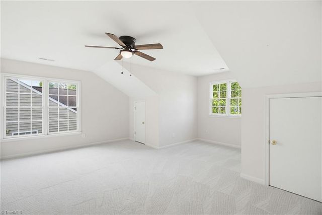 1 Top Ridge Court, Greensboro, NC 27407