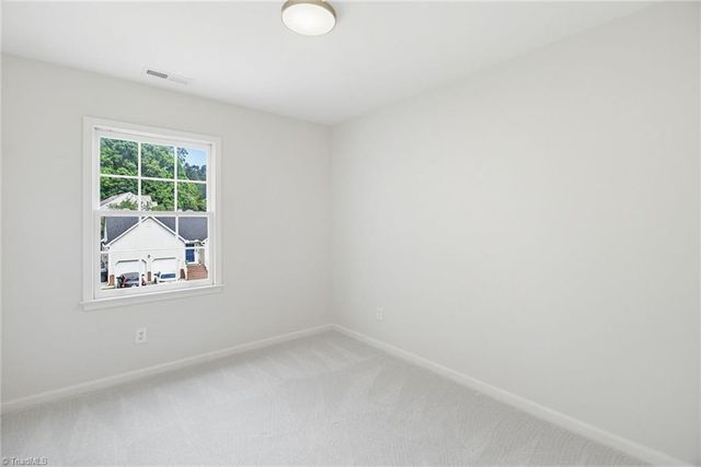 1 Top Ridge Court, Greensboro, NC 27407