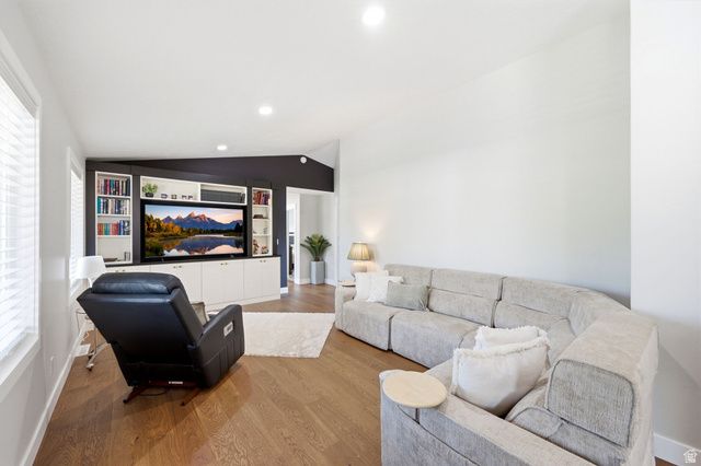 4612 S 600 E, Murray, UT 84107