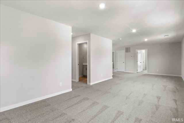 5670 Hillside Trail, Newburgh, IN 47630