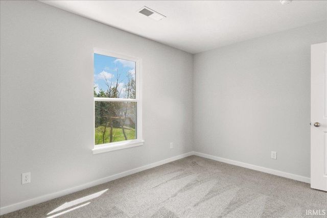 5670 Hillside Trail, Newburgh, IN 47630