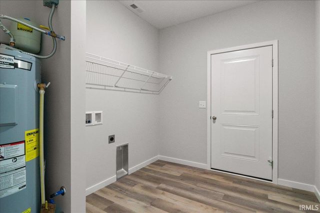 5670 Hillside Trail, Newburgh, IN 47630