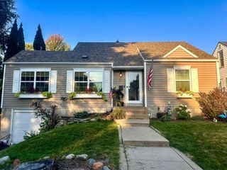 2836 Dakota Avenue S, Saint Louis Park, MN 55416