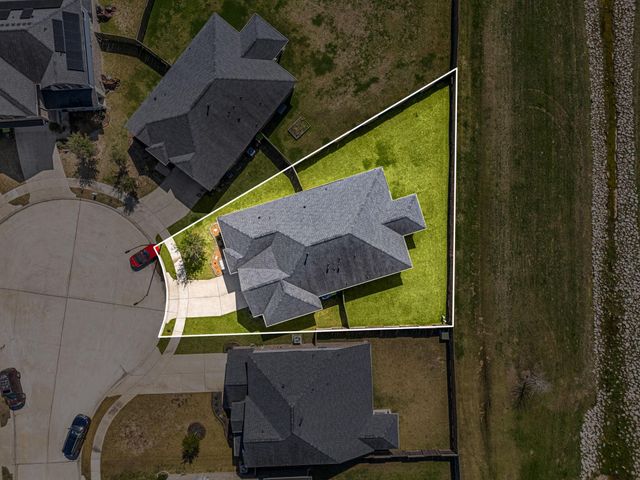 8414 Divot Trace, Fulshear, TX 77441