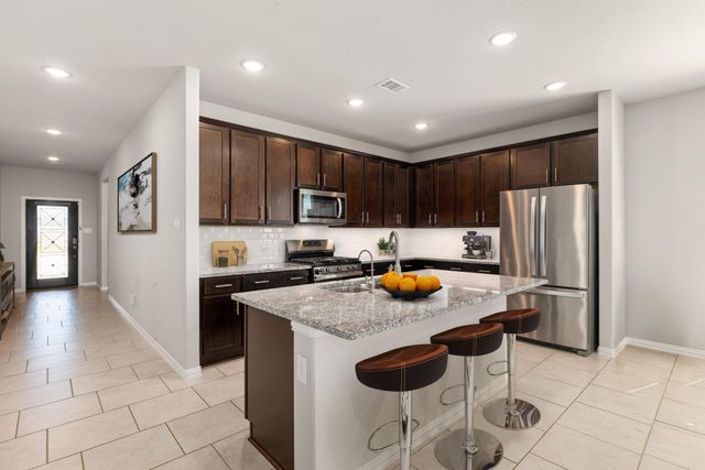 8414 Divot Trace, Fulshear, TX 77441