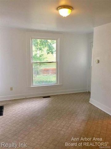 627 N Adams, Ypsilanti, MI 48197