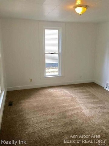 627 N Adams, Ypsilanti, MI 48197