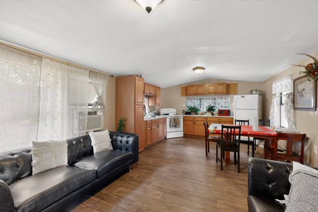 10823 Lakeview Trail, Quinlan, TX 75474
