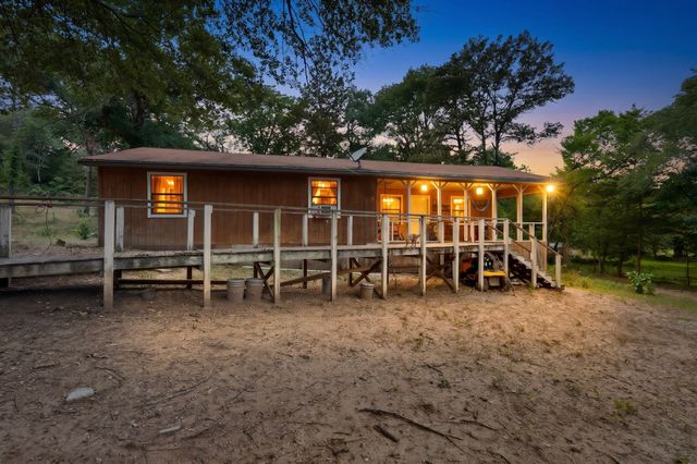 10823 Lakeview Trail, Quinlan, TX 75474
