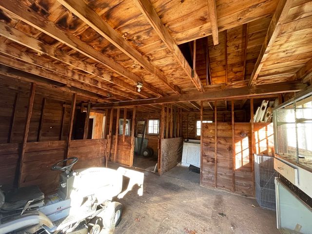 154 Prospect St, West Boylston, MA 01583