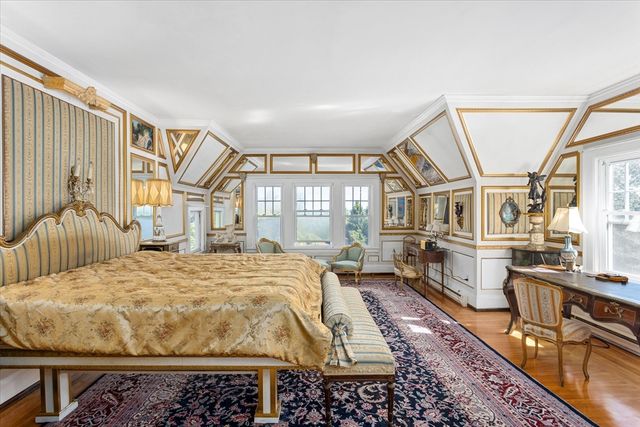 154 Prospect St, West Boylston, MA 01583