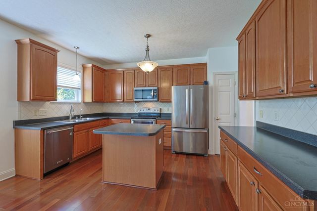 6469 Hampshire Trail, Liberty Twp, OH 45044