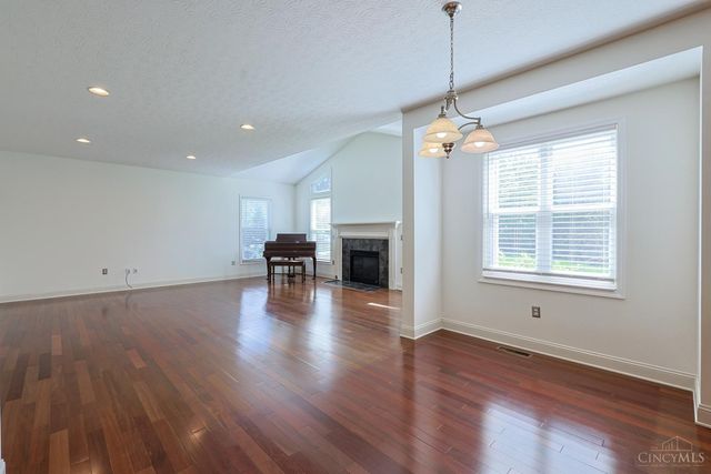 6469 Hampshire Trail, Liberty Twp, OH 45044