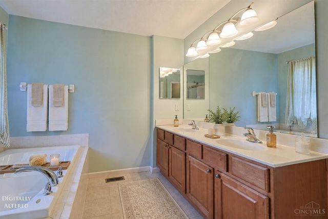 6469 Hampshire Trail, Liberty Twp, OH 45044