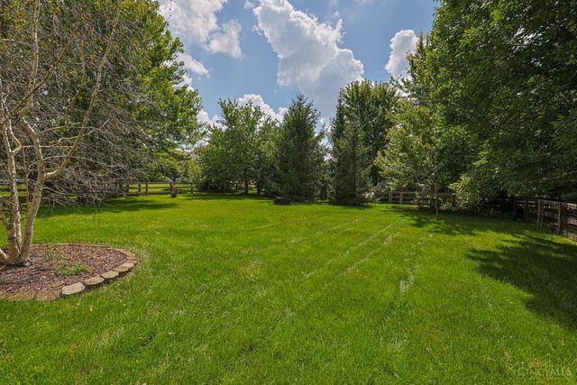 6469 Hampshire Trail, Liberty Twp, OH 45044
