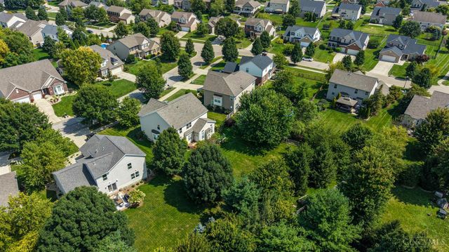 6469 Hampshire Trail, Liberty Twp, OH 45044