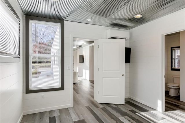7607 Jefferson Street, Kansas City, MO 64114