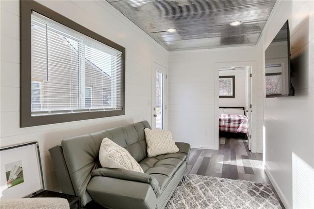 7607 Jefferson Street, Kansas City, MO 64114