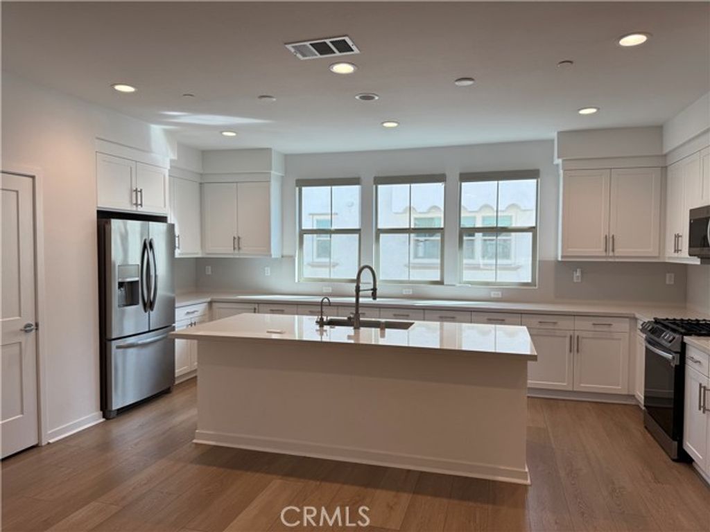 235 Babson Court, Claremont, CA 91711