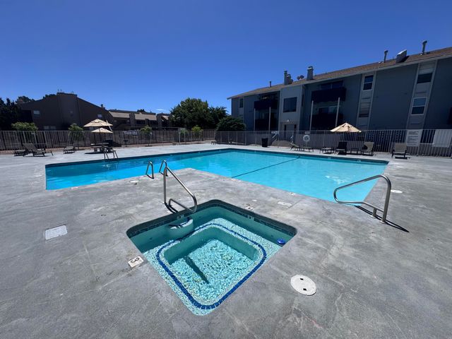 3829 Montgomery Boulevard NE APT 335, Albuquerque, NM 87109