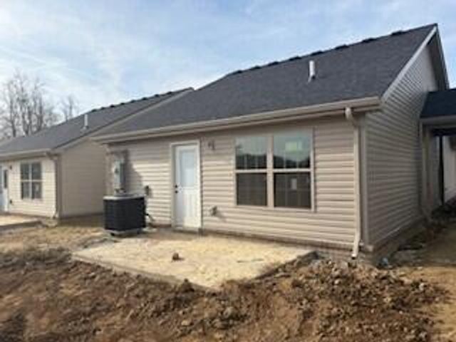 124 Harvest Bend Trail, Berea, KY 40403