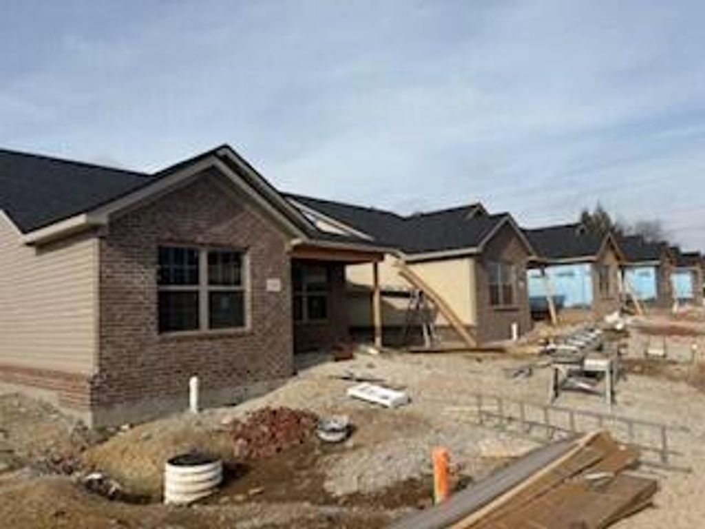 124 Harvest Bend Trail, Berea, KY 40403