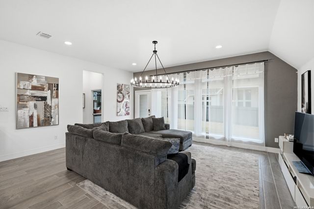 14107 Rio Lobo, San Antonio, TX 78254