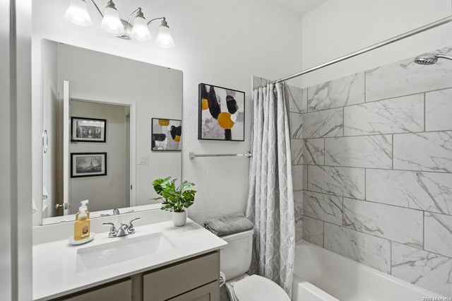 14107 Rio Lobo, San Antonio, TX 78254