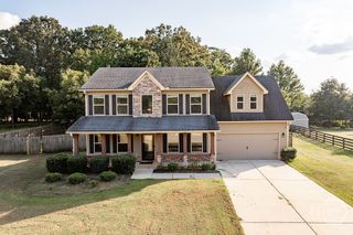 140 Ingobert Place, Bogart, GA 30622