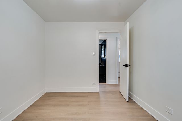 7715 S Kilpatrick Avenue, Chicago, IL 60652