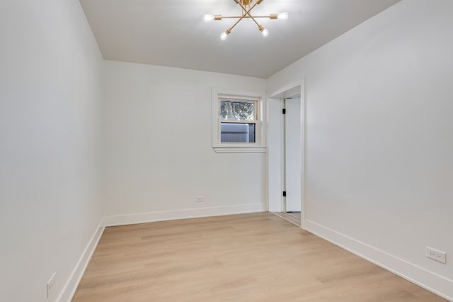 7715 S Kilpatrick Avenue, Chicago, IL 60652