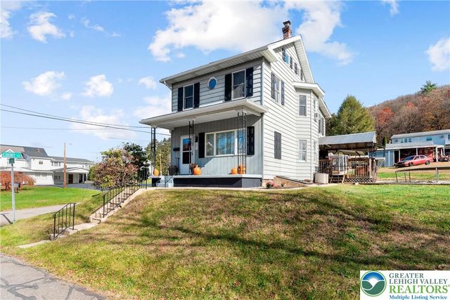 201 Fairview Street, Franklin Twp, PA 18235