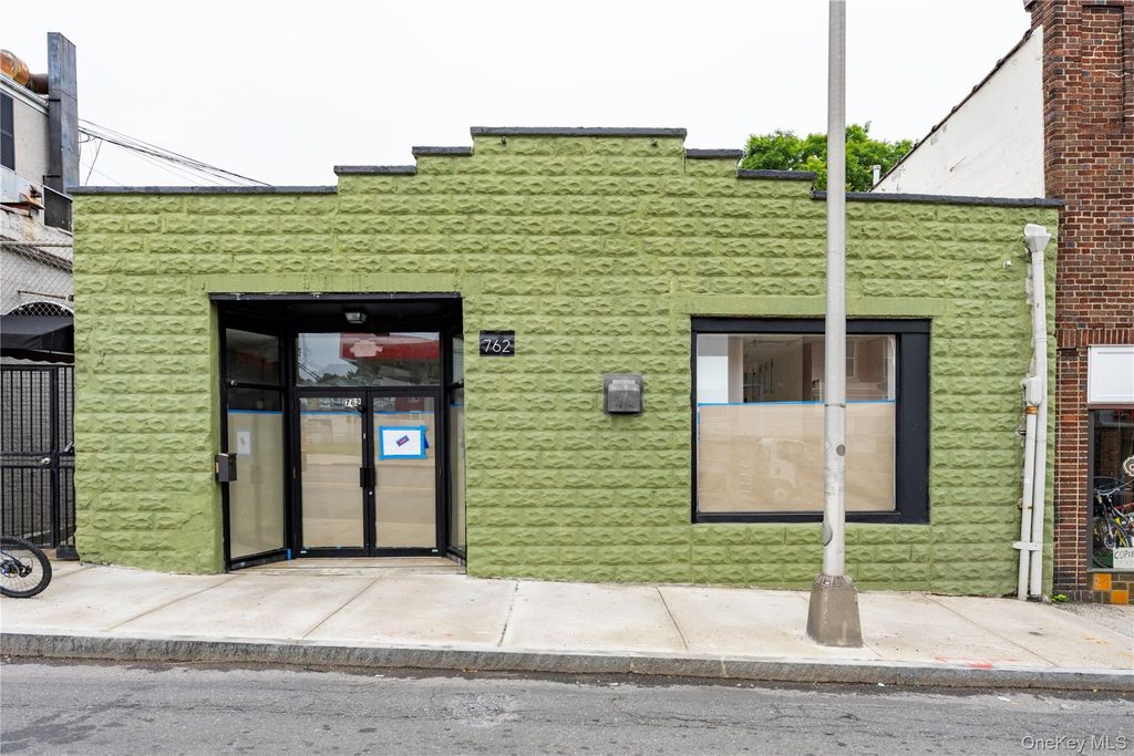 762 Main Street, New Rochelle, NY 10805 — exterior