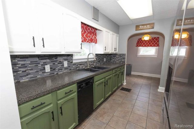 2117 Swayze Street, Flint, MI 48503