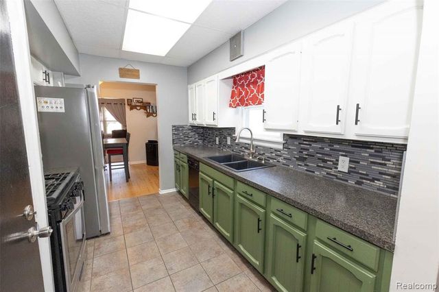 2117 Swayze Street, Flint, MI 48503