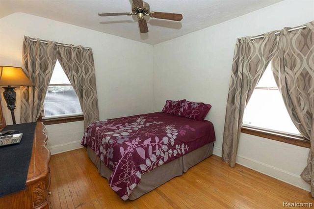 2117 Swayze Street, Flint, MI 48503