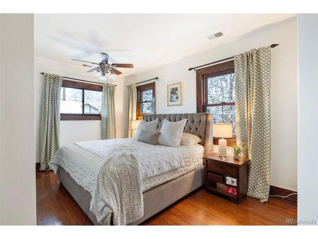 917 Cook St, Denver, CO 80206