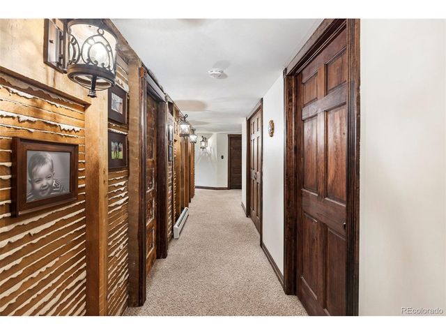 917 Cook St, Denver, CO 80206