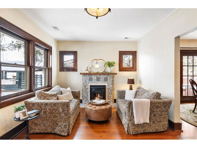 917 Cook St, Denver, CO 80206