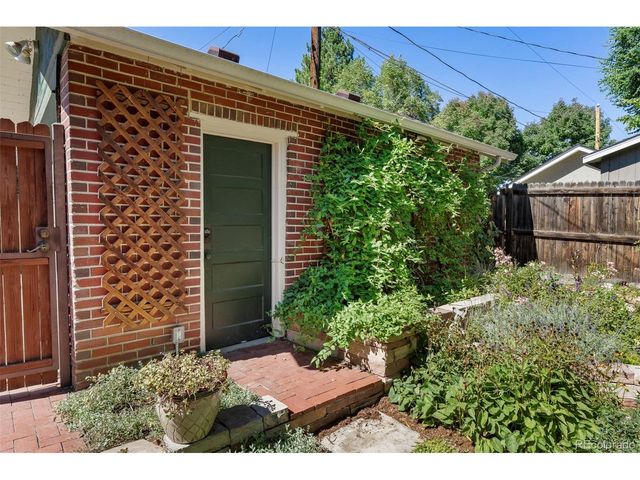 917 Cook St, Denver, CO 80206