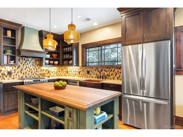 917 Cook St, Denver, CO 80206