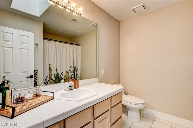 301 East Longacres Drive, Henderson, NV 89015