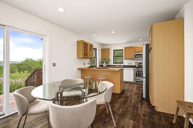 225 Mount Hope Drive, Saint Paul, MN 55107