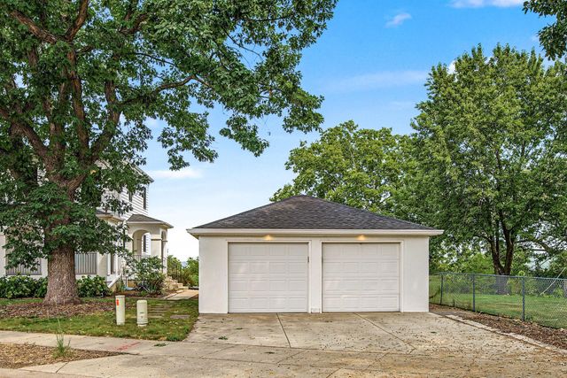 225 Mount Hope Drive, Saint Paul, MN 55107