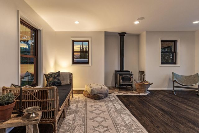 225 Mount Hope Drive, Saint Paul, MN 55107