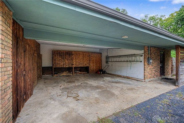 575 Eastdale Drive, Dayton, OH 45415
